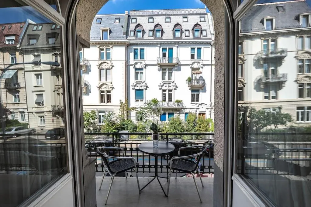 Image 5 of 1BR executive apartment – Mainau 5