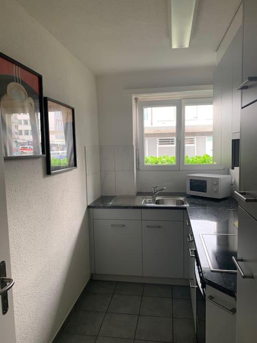 2 BR apartment near lake and city centre – D5