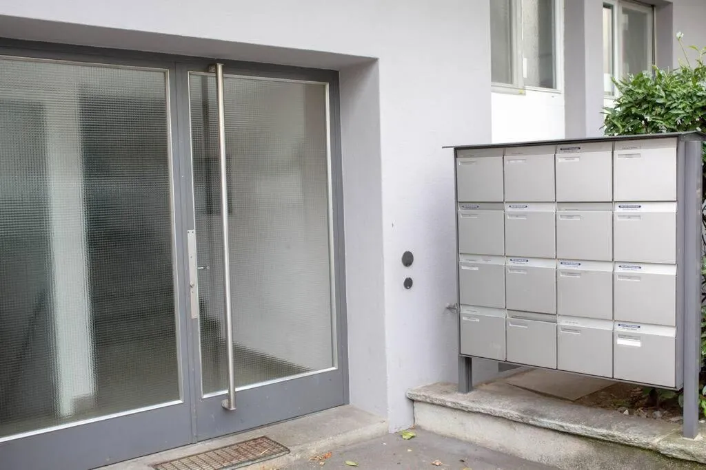 Image of 2 BR apartment near lake and city centre – D5