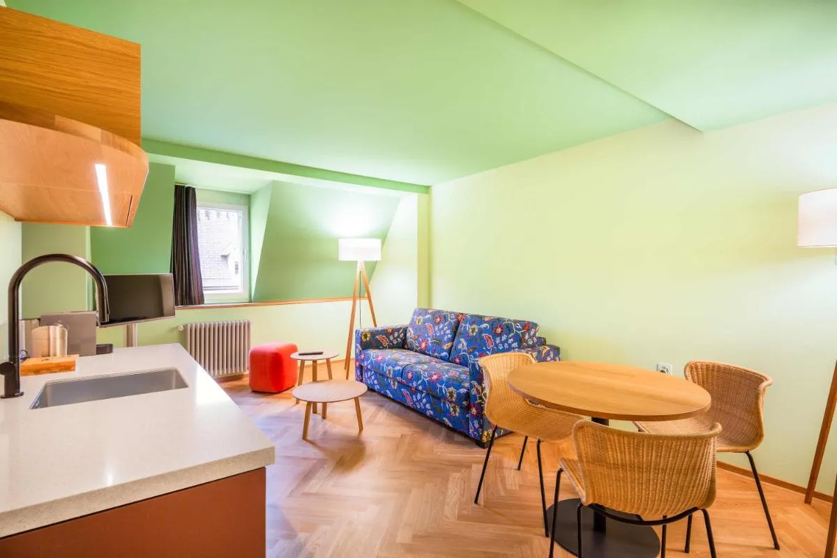 Image 3 of Alma Hotel