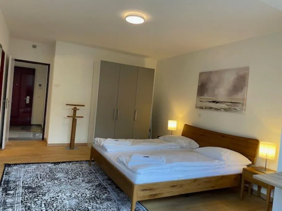 Image 5 of Amazing 2 bedroom flat: specious and central (Duke2)