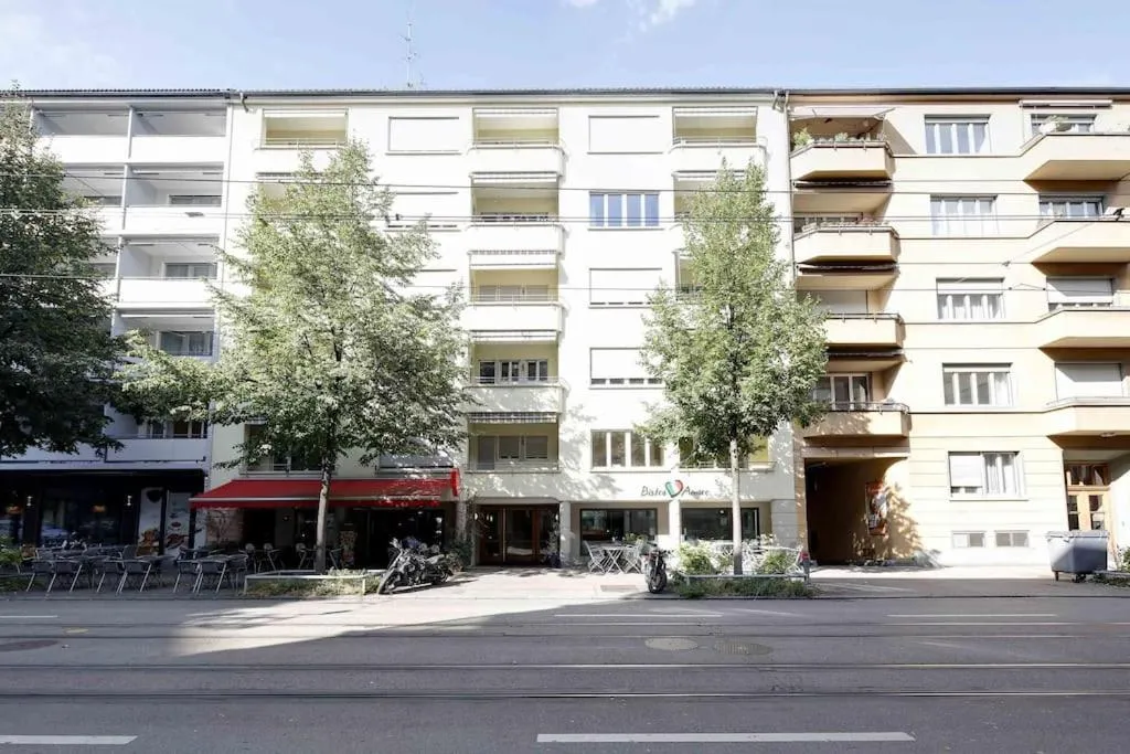 Image 5 of Amazing studio city center – Wille 4