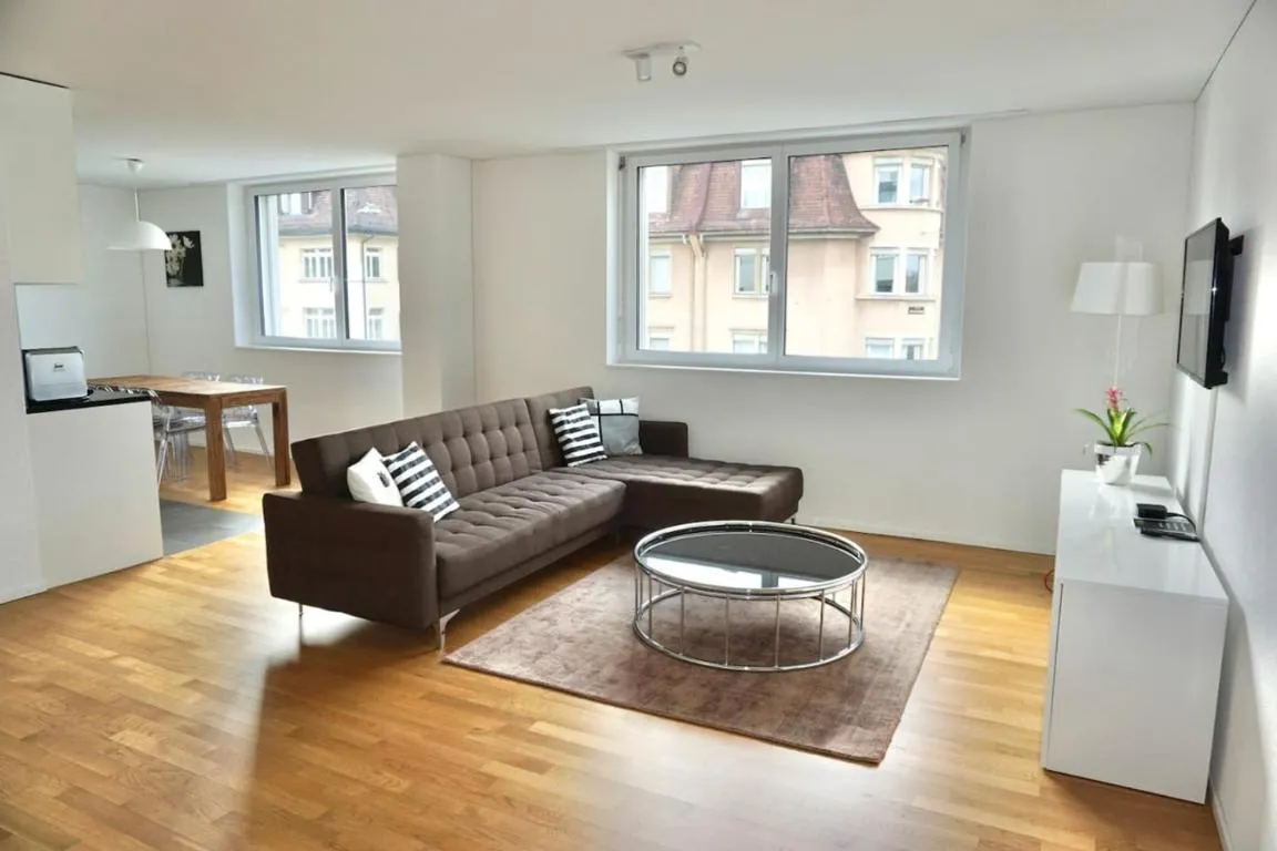 Image of Balcony Suite in Central Zurich SH2,4R