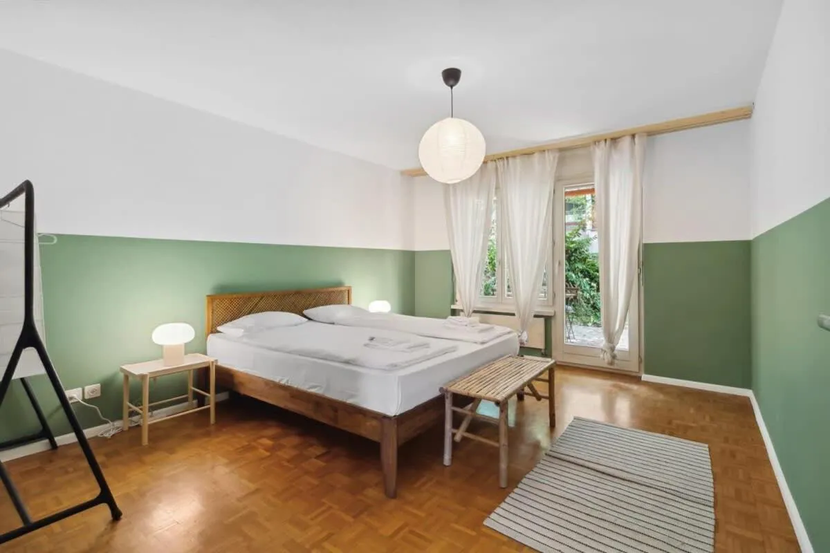 Image 1 of Beautiful Boutique Apartment DRAHTZUG8