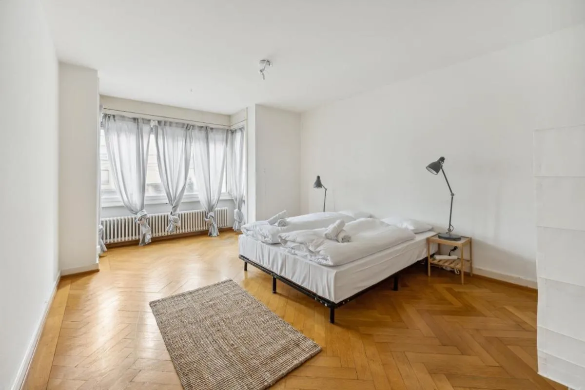 Image 4 of Central Apartment for City Explorers 224