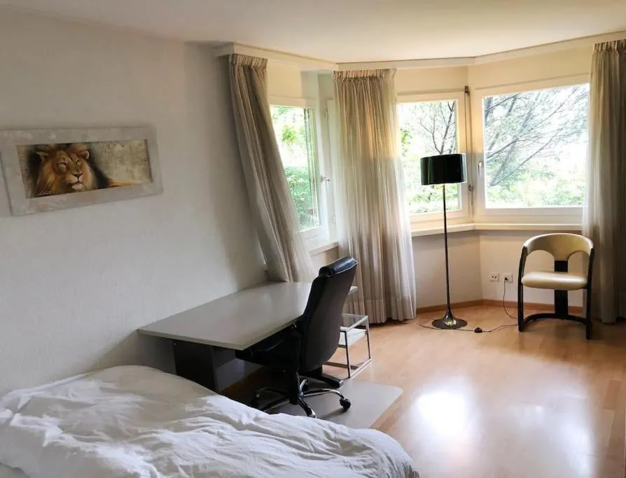 Image 1 of Centrally located, Spacious Modern Apartment