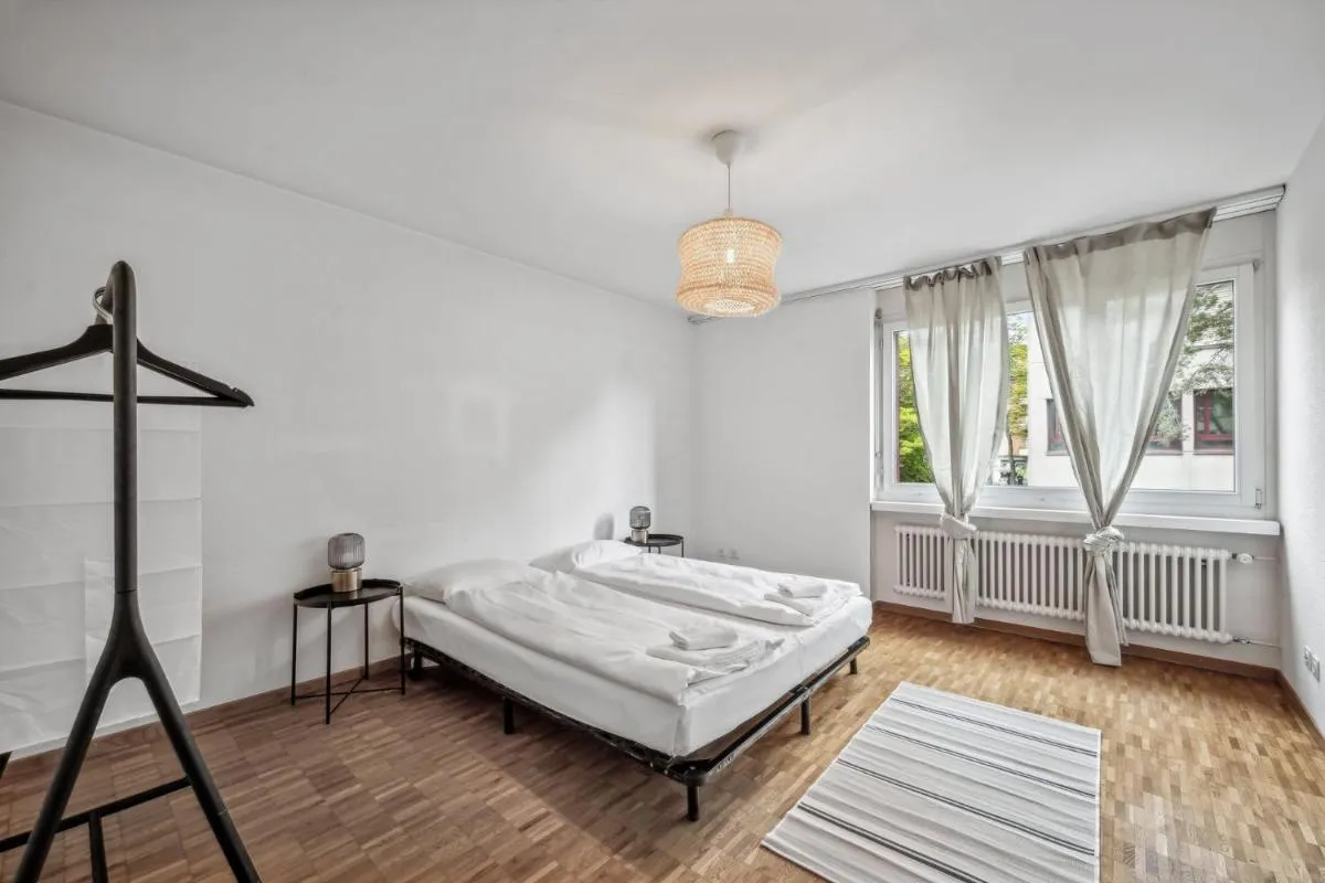 Image 6 of Chic 3-Bedroom Apartment Near Zurich Center
