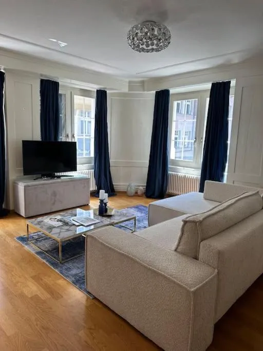 Image 4 of Cozy apartment in oldtown Zurich5
