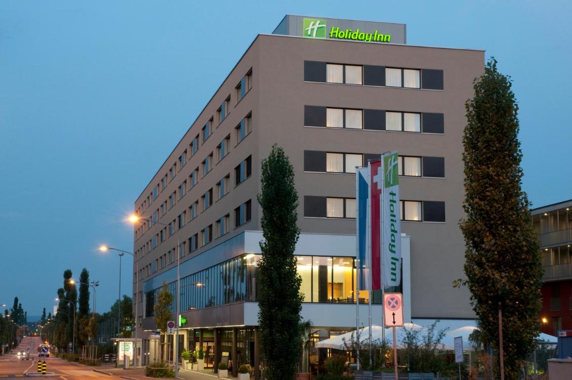 Holiday Inn Zürich Messe, an IHG Hotel