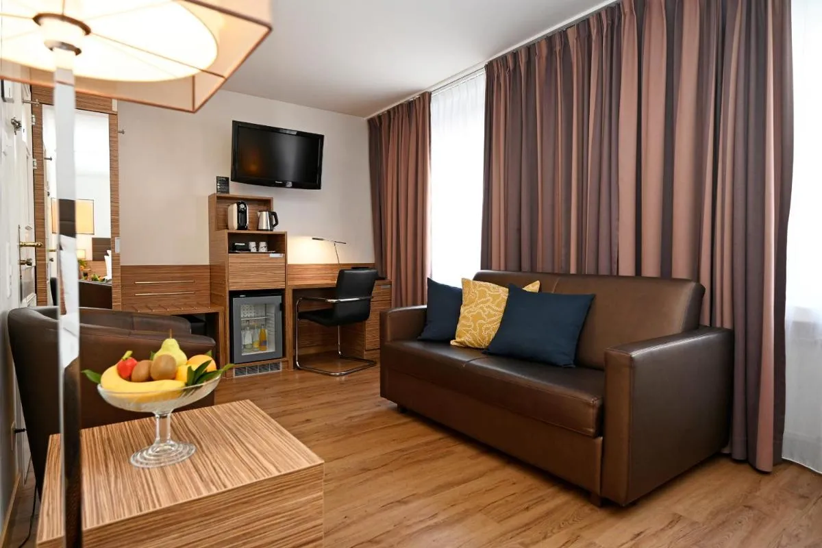 Image 3 of Hotel Stoller