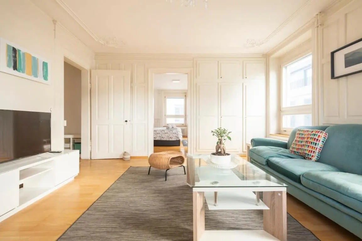 Image of KAYA Apartment TURQUOISE – Downtown 3BR Deluxe Apt