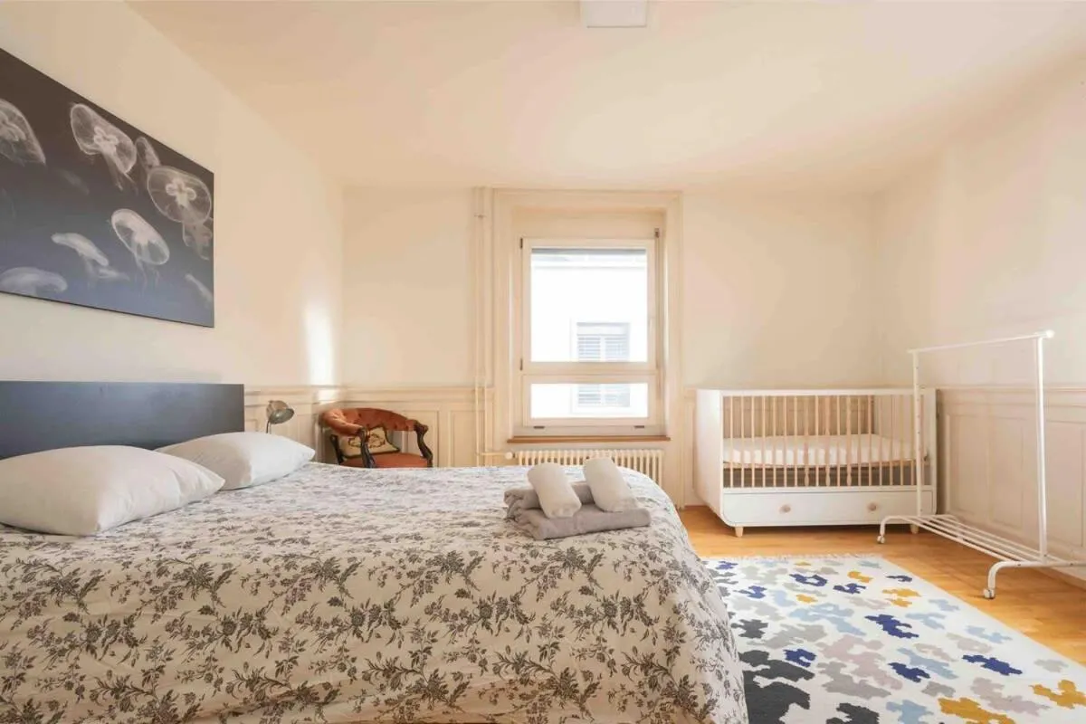 Image 1 of KAYA Apartment TURQUOISE – Downtown 3BR Deluxe Apt