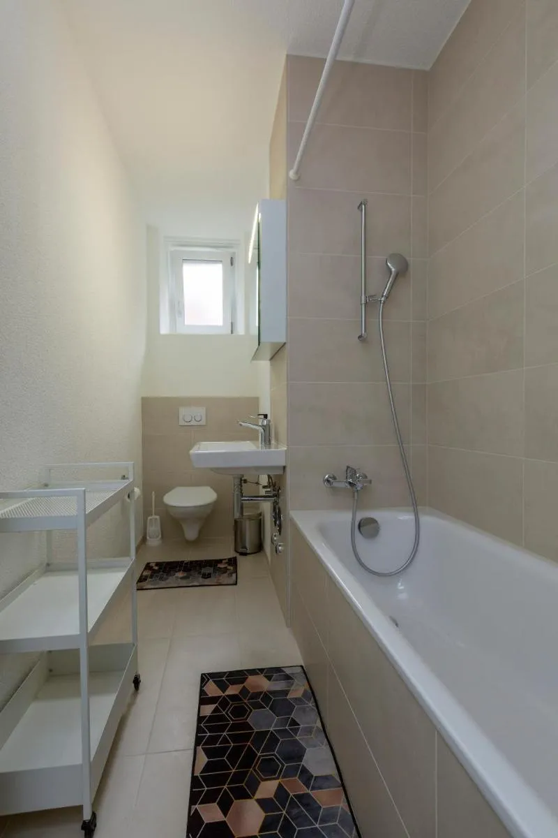 Image 5 of KAYA Zurich Apartment 1B – Deluxe 2BR Downtown Apt