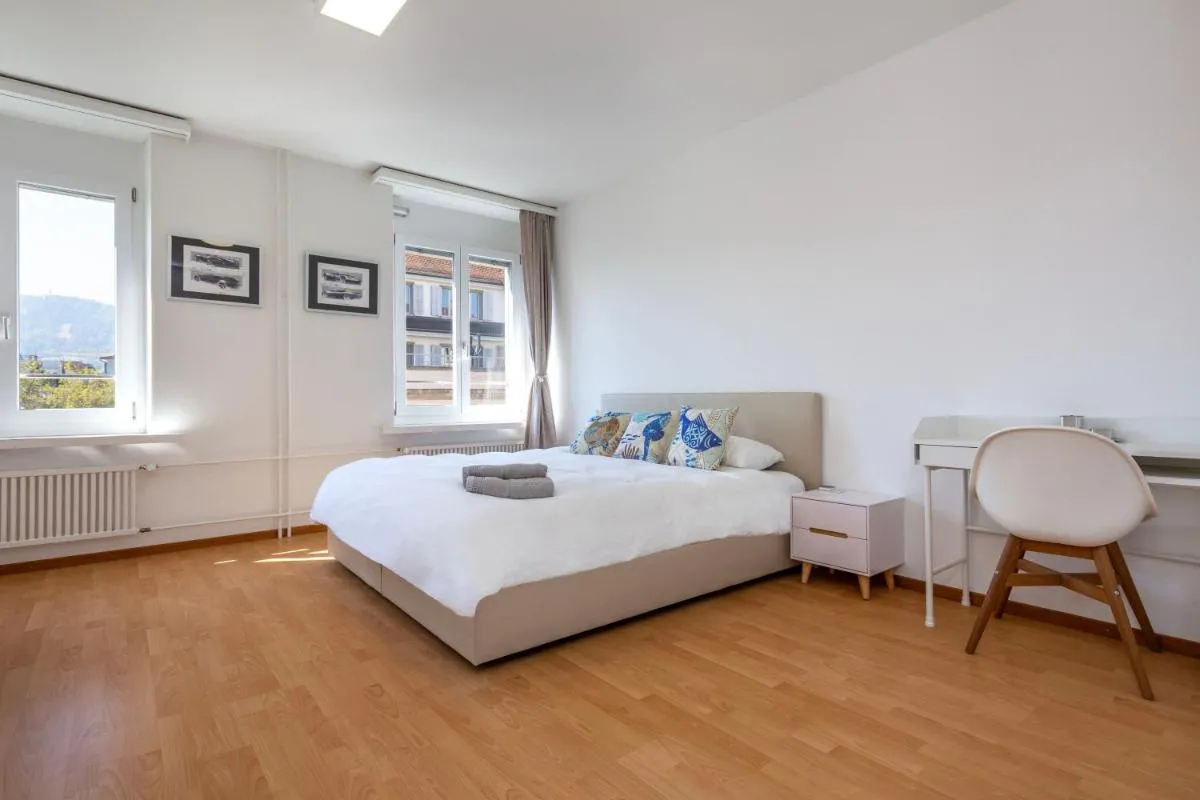 Image 6 of KAYA Zurich Apartment 4B – Downtown 2BR Deluxe Apt