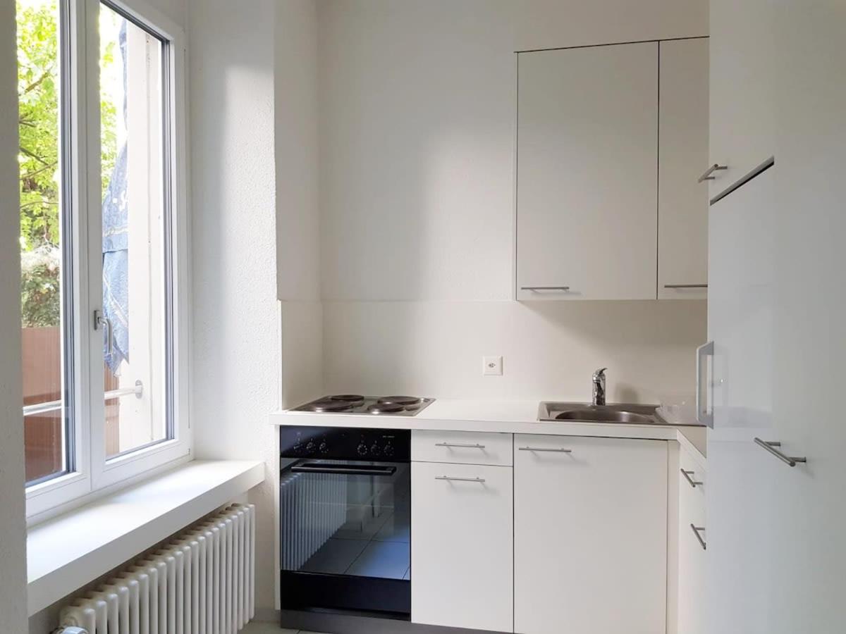 KAYA Zurich Apartment GOLD – Downtown Deluxe Sudio Apt