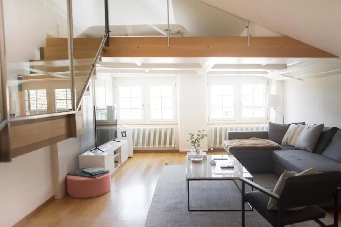 Image of Lake Side Location Bellevue