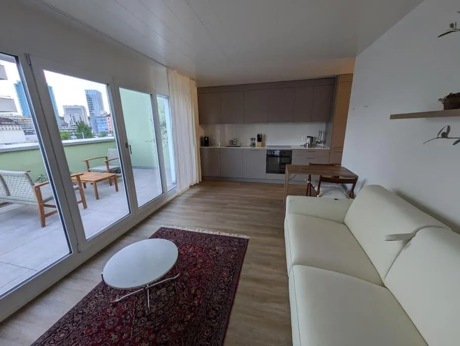 Image 2 of Loftstyle, rent an entire floor for 10 people -40-