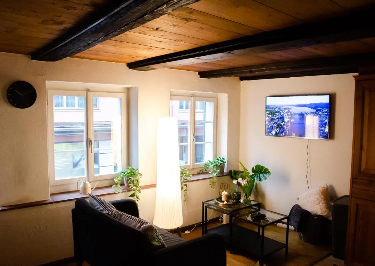 Image 4 of MANY’S historical city central APARTMENTS