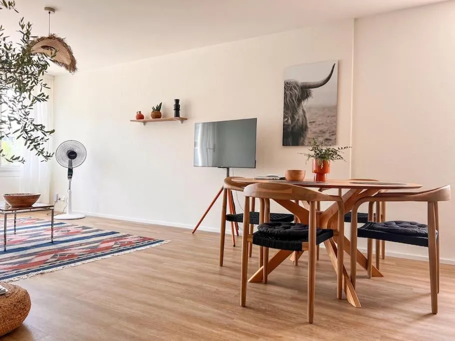 Image 4 of Moderne Wohnung in Zürich Oerlikon! -201-