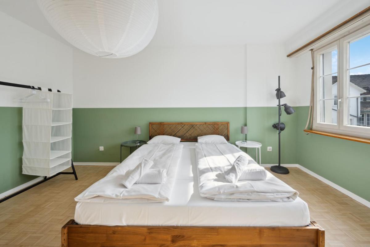 Brilliant location; super clean and spacious apartment in the old town