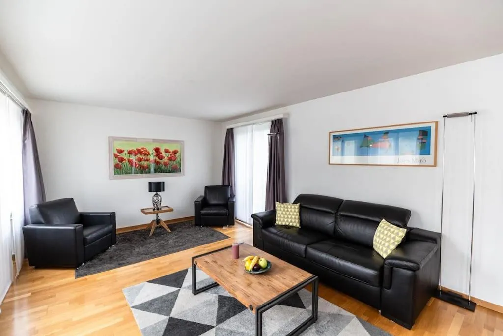 Image of Nice 1 BR flat city center near lake – D7