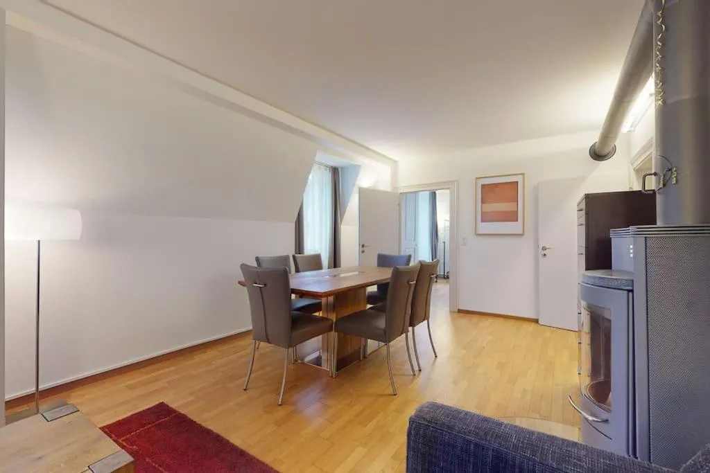 Image 3 of Penthouse flat in the city center/near lake (SF18)