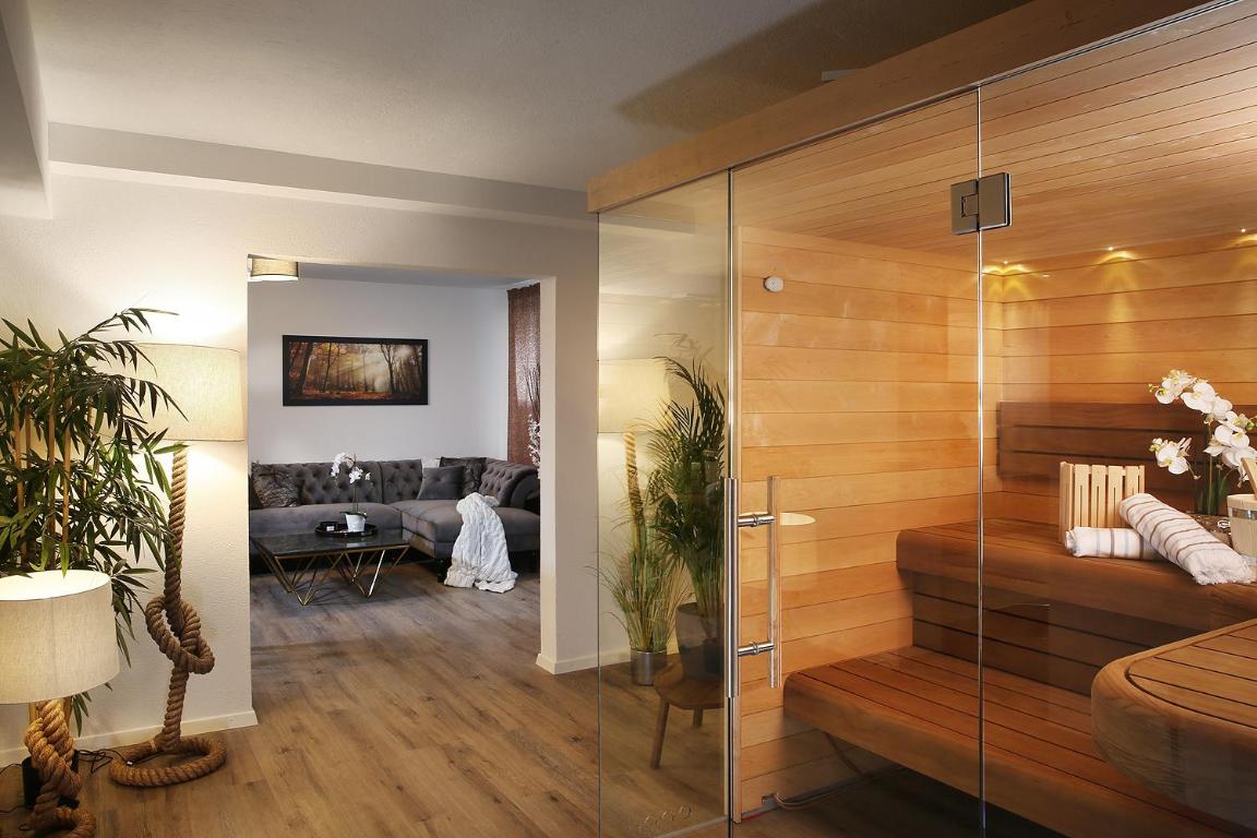 Private Spa LUX with Whirlpool and Sauna in Zurich