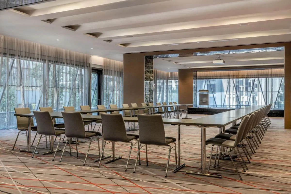 Image 6 of Sheraton Zürich Hotel