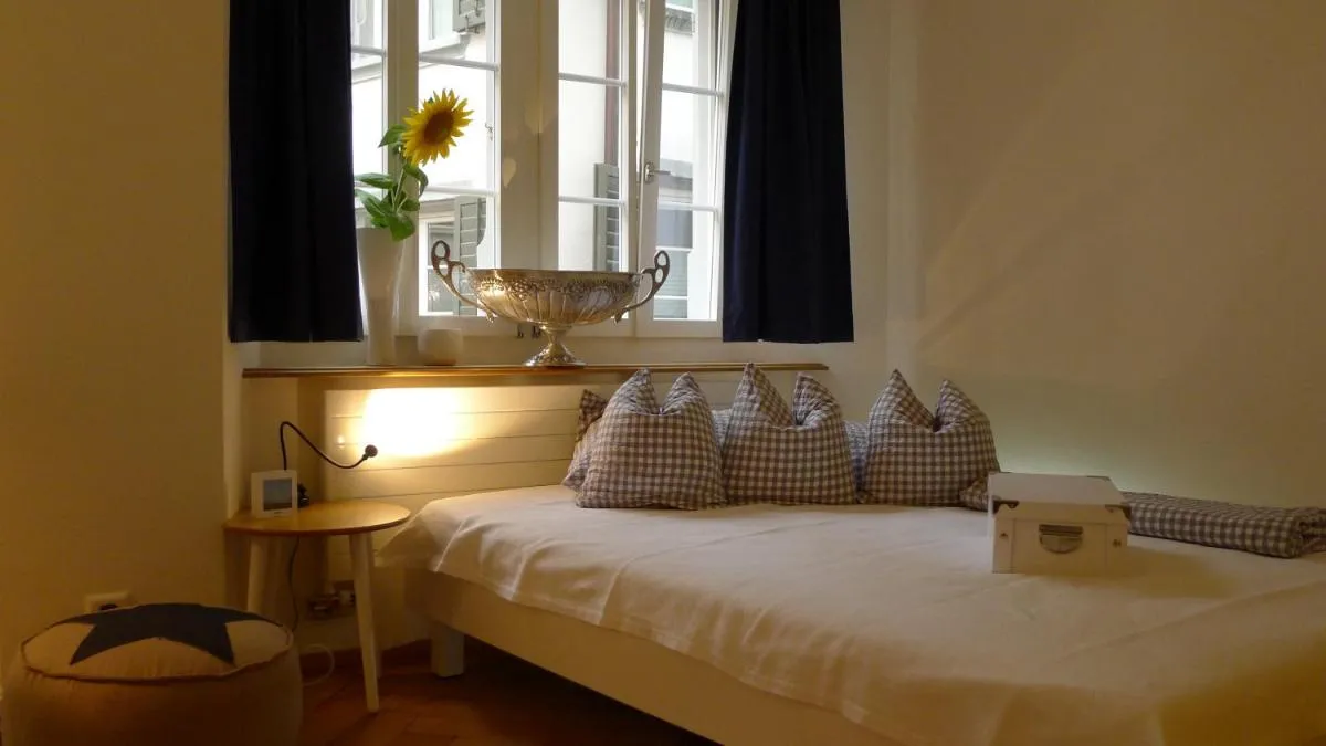 Image 1 of Signature Bijou