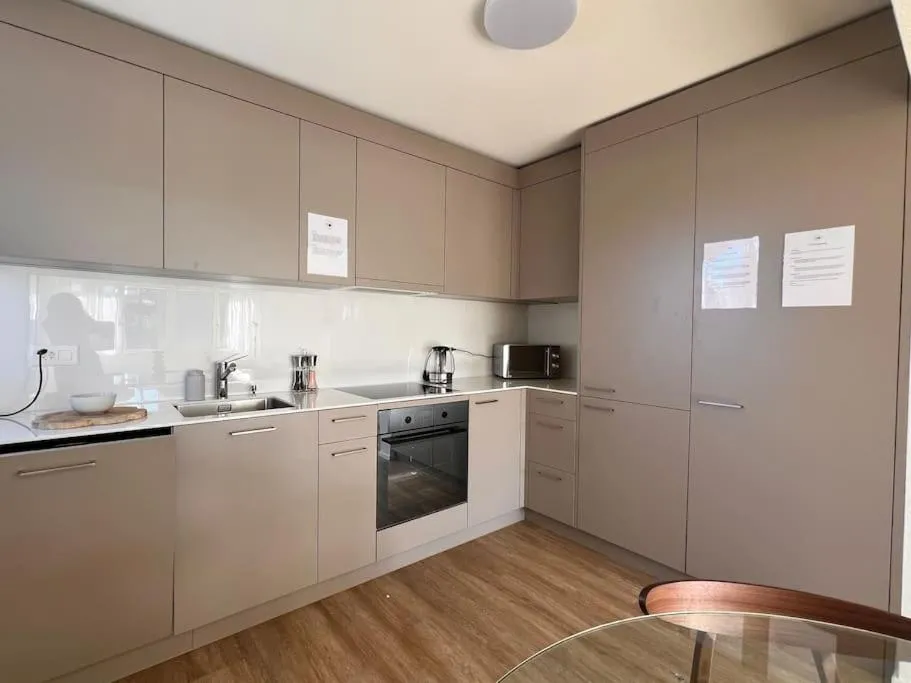 Image 3 of Stilvolle Wohnung 5min von Zürich Bahnhof! -101-