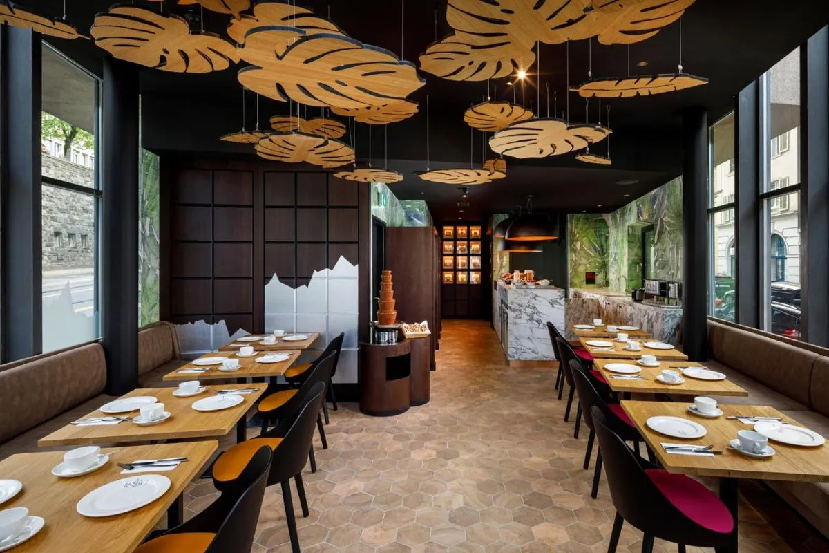 Image 3 of Swiss Chocolate by Fassbind Zurich