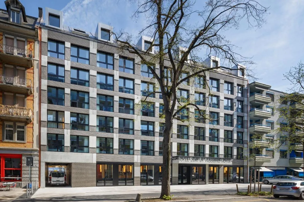 Image of Züri by Fassbind